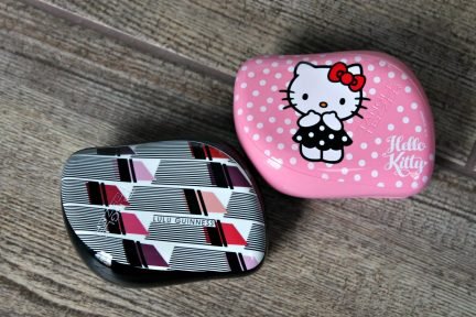 hello-kitty-and-lulu-guiness-tangle-teezer